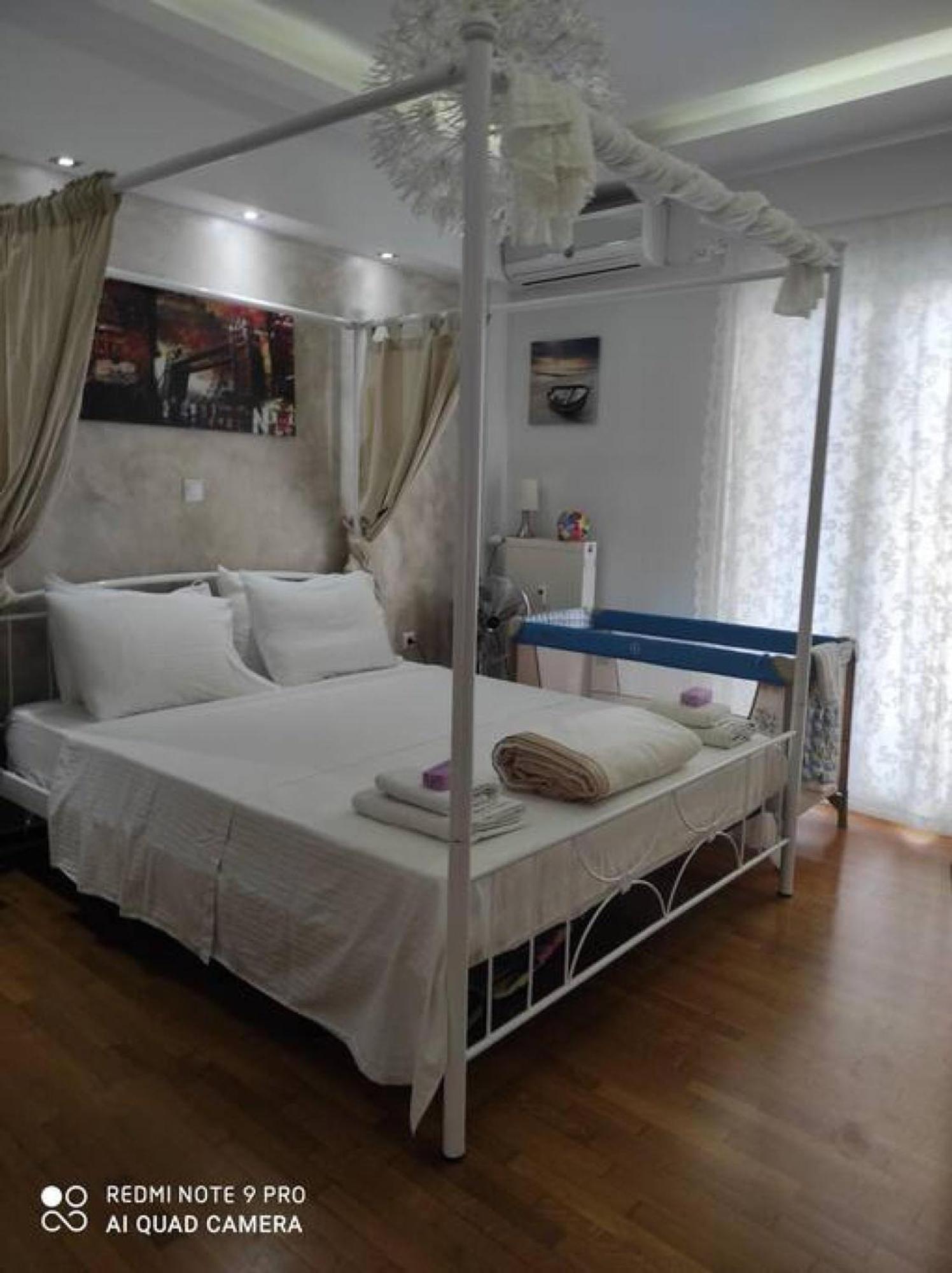 One Block From The Sea Family House At Floisvos Apartment Athens Luaran gambar